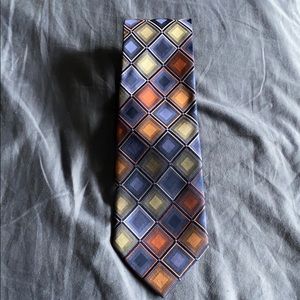 Claiborne silk patterned tie